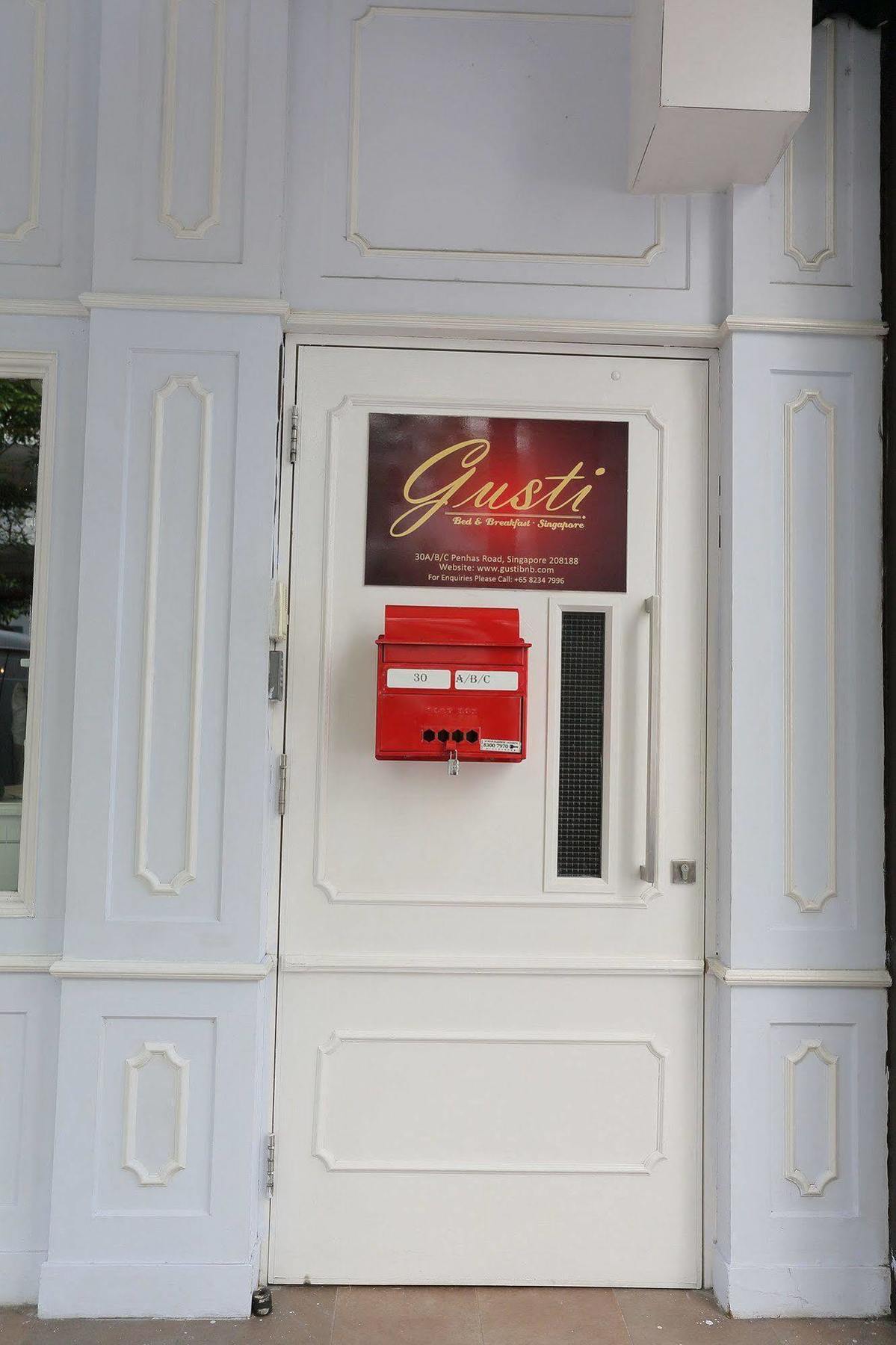 Gusti Bed & Breakfast 싱가포르 외부 사진