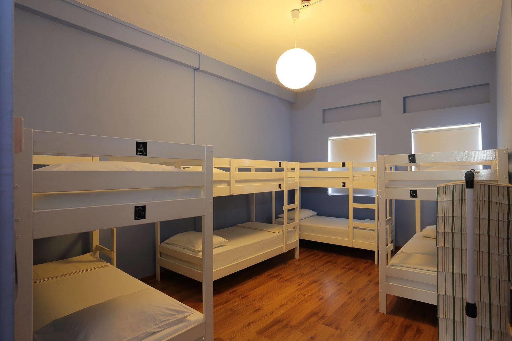Gusti Bed & Breakfast 싱가포르 외부 사진
